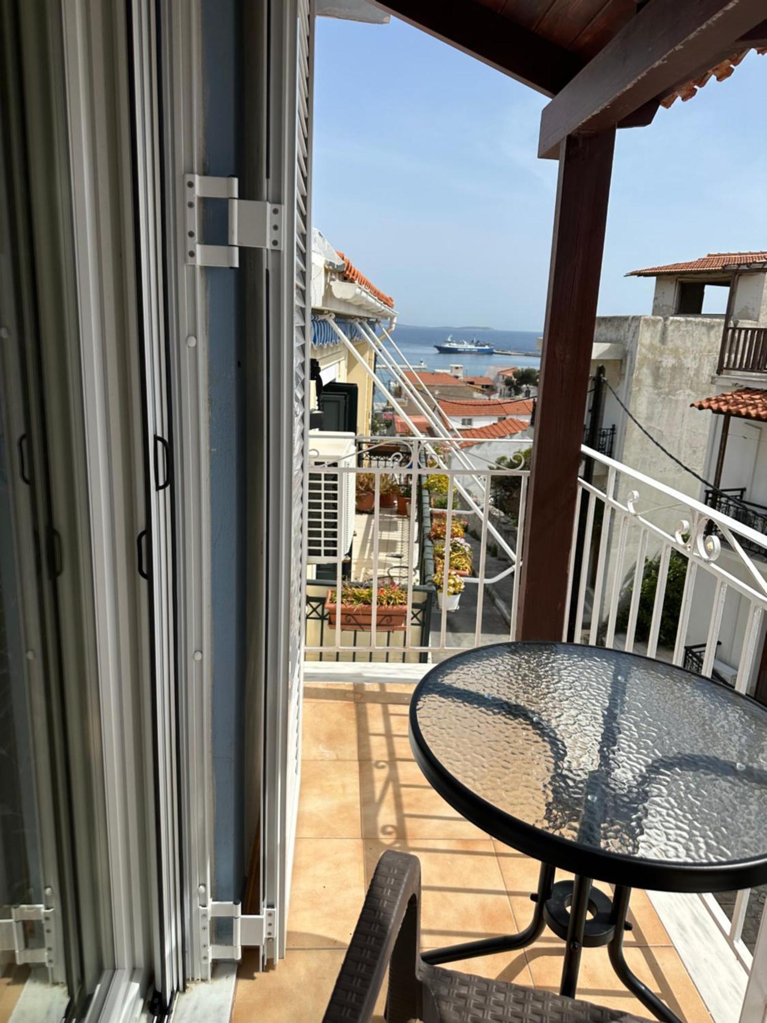 פיתגוריו Parthenis Appartments מראה חיצוני תמונה
