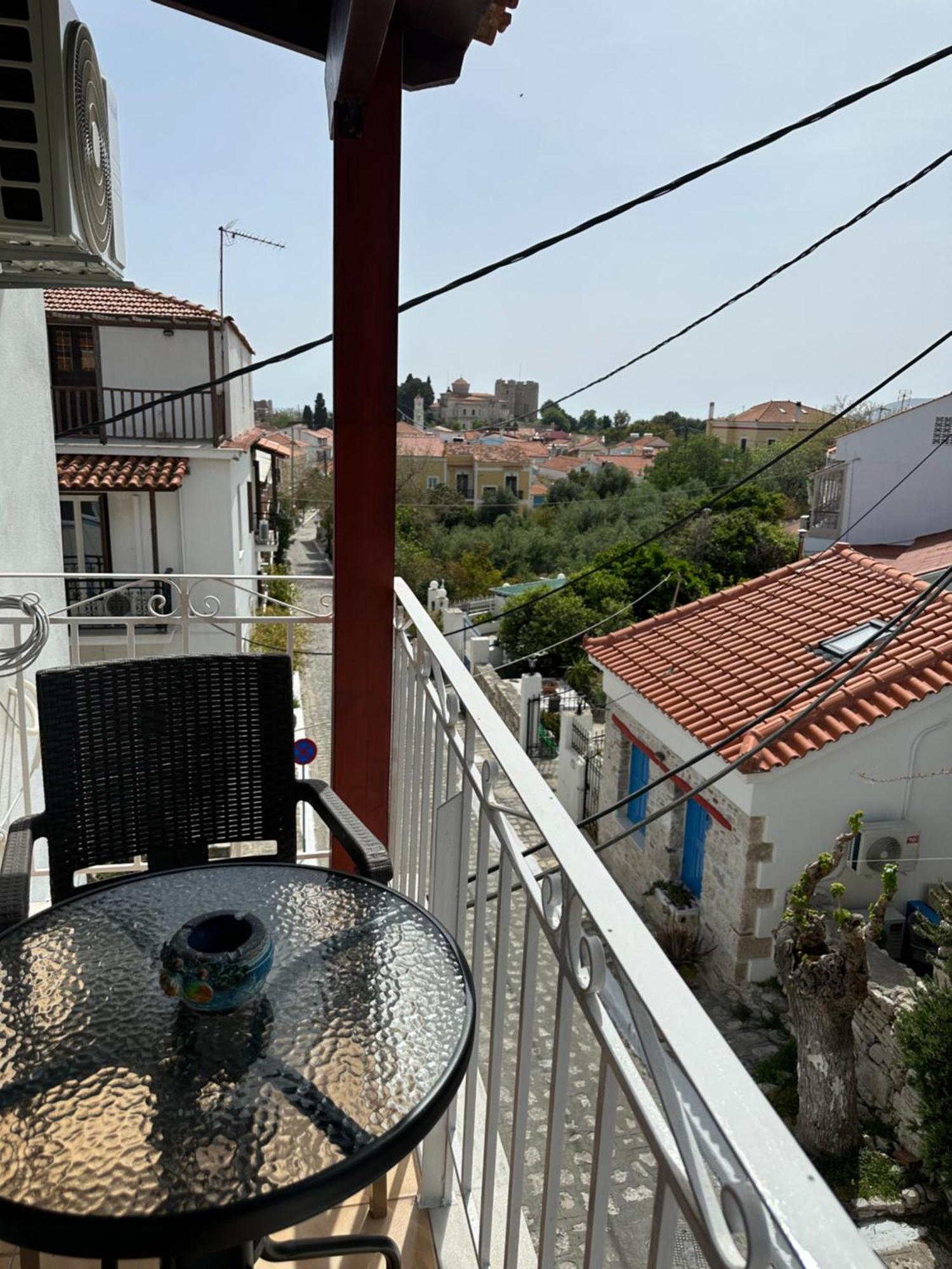 פיתגוריו Parthenis Appartments מראה חיצוני תמונה