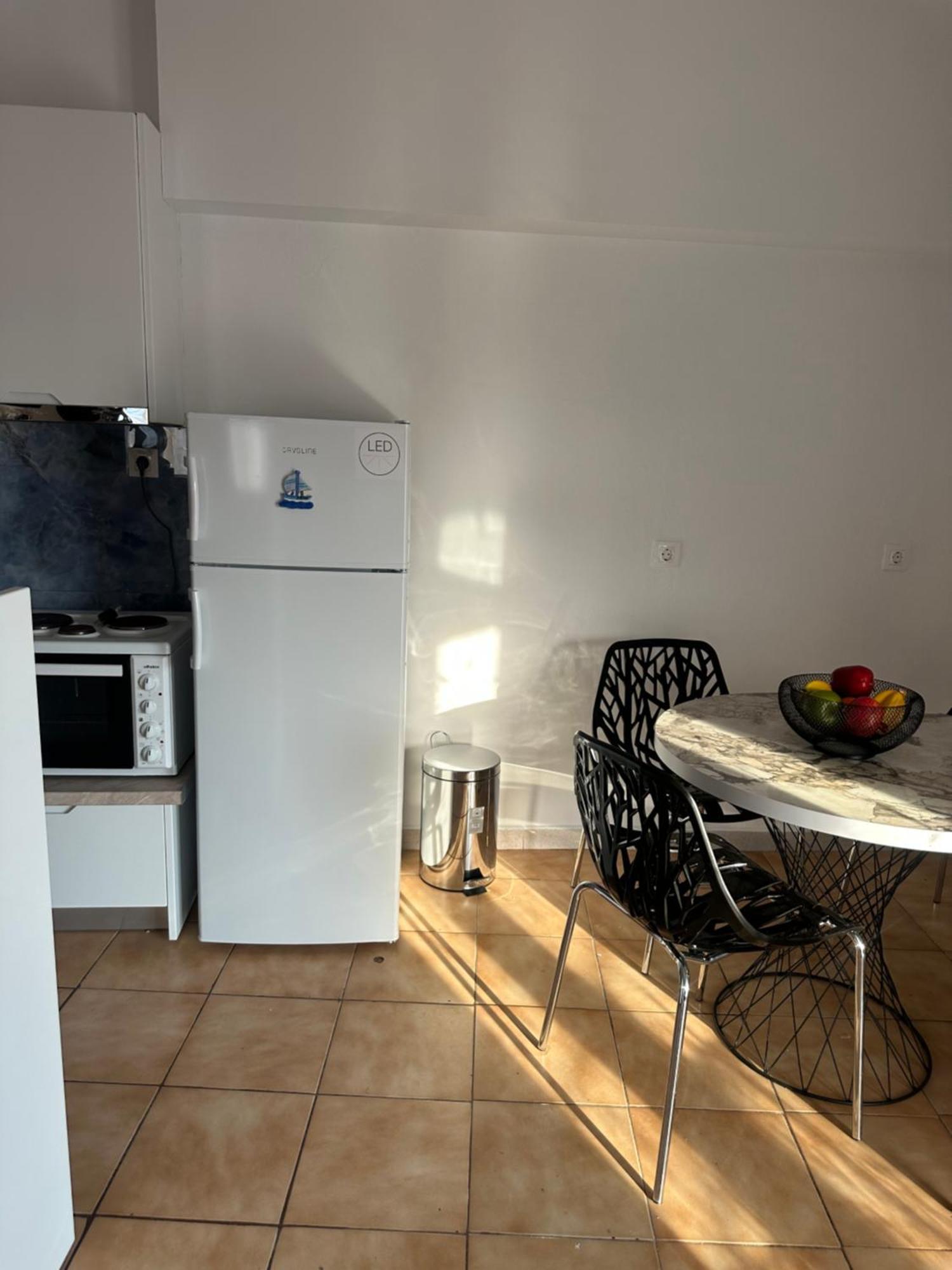 פיתגוריו Parthenis Appartments מראה חיצוני תמונה